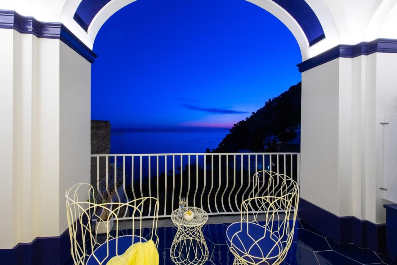 Imperati Suites By Alcione Residence Позитано Екстериор снимка