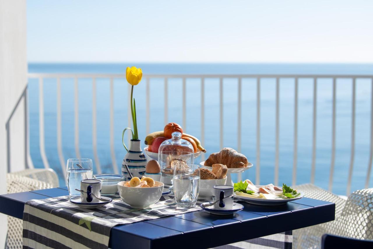 Imperati Suites By Alcione Residence Позитано Екстериор снимка