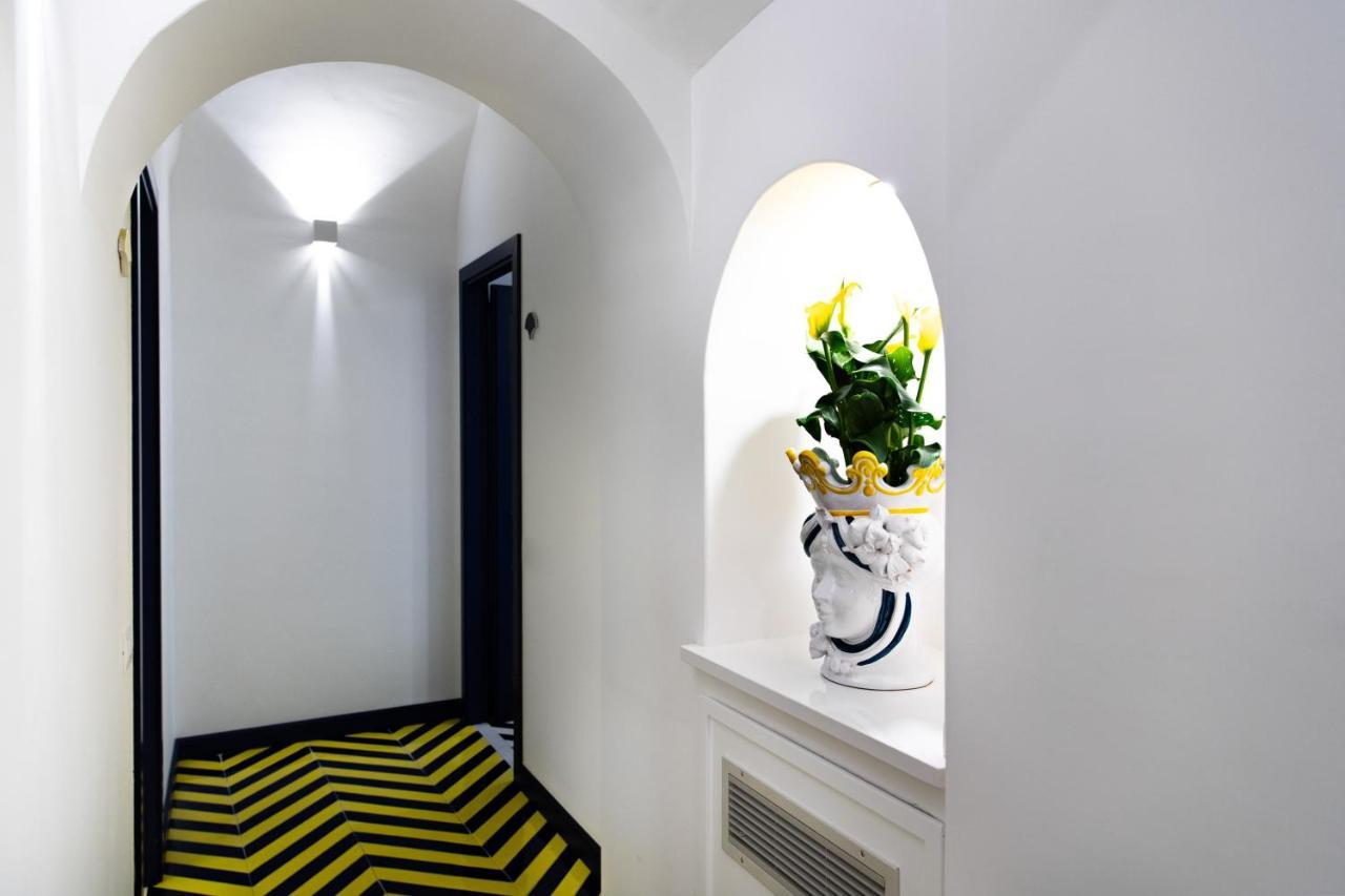 Imperati Suites By Alcione Residence Позитано Екстериор снимка